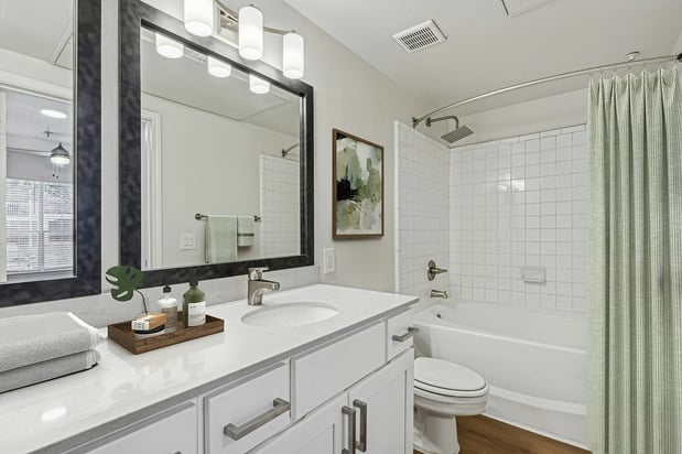 Images Lantower Round Rock