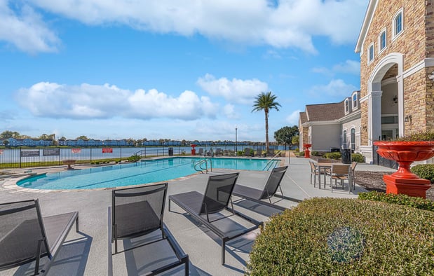 Images Lakeside Pointe Apartments & Townhomes