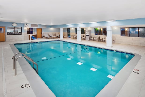Images Holiday Inn Express Fremont by IHG