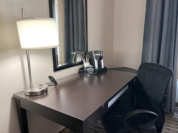 Images Holiday Inn Express & Suites Morton Peoria Area by IHG