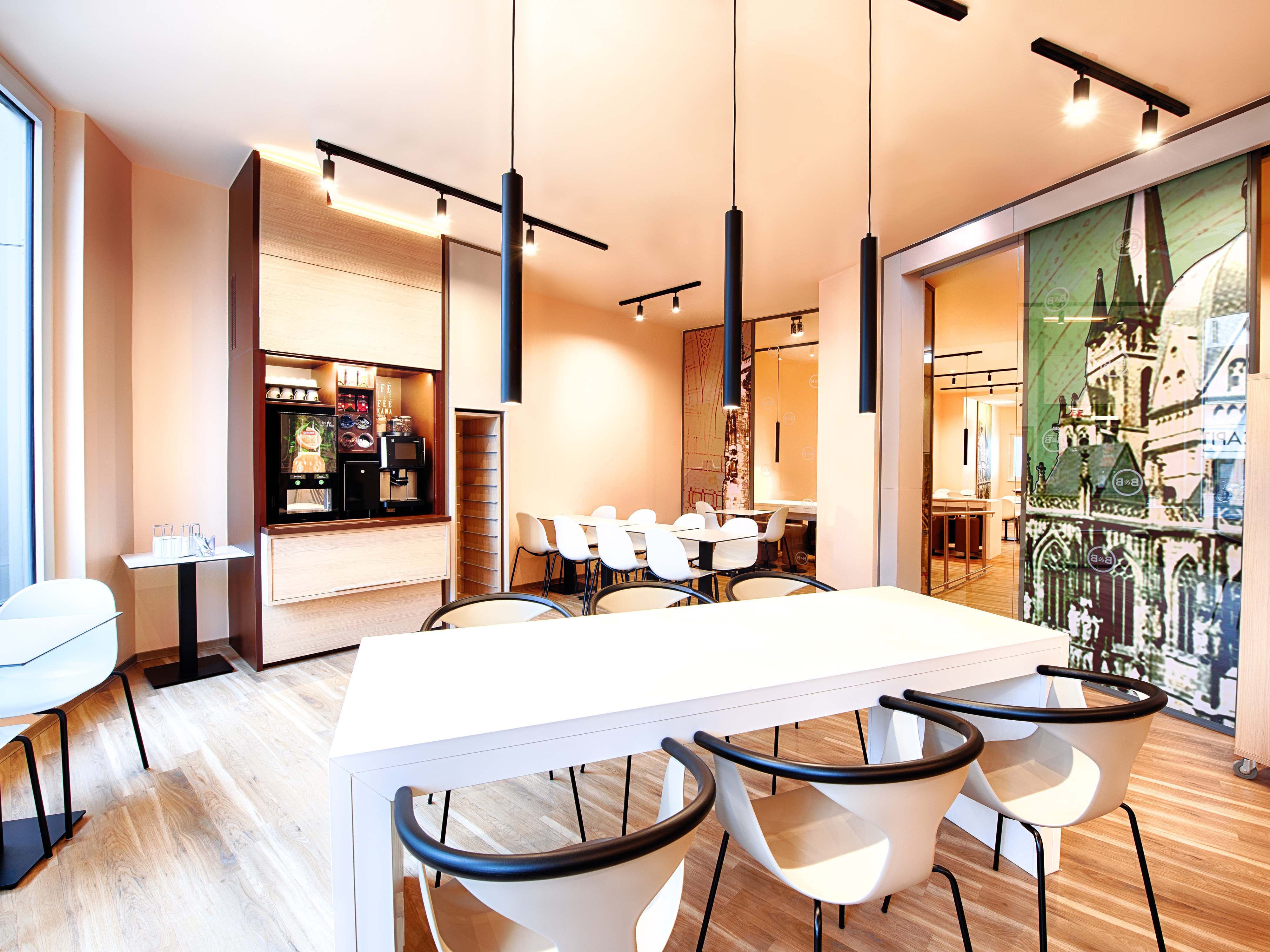 Bilder B&B HOTEL Aachen-City