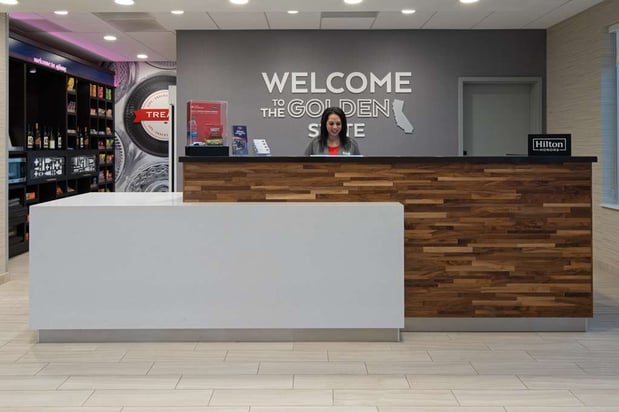 Images Hampton Inn & Suites Gilroy