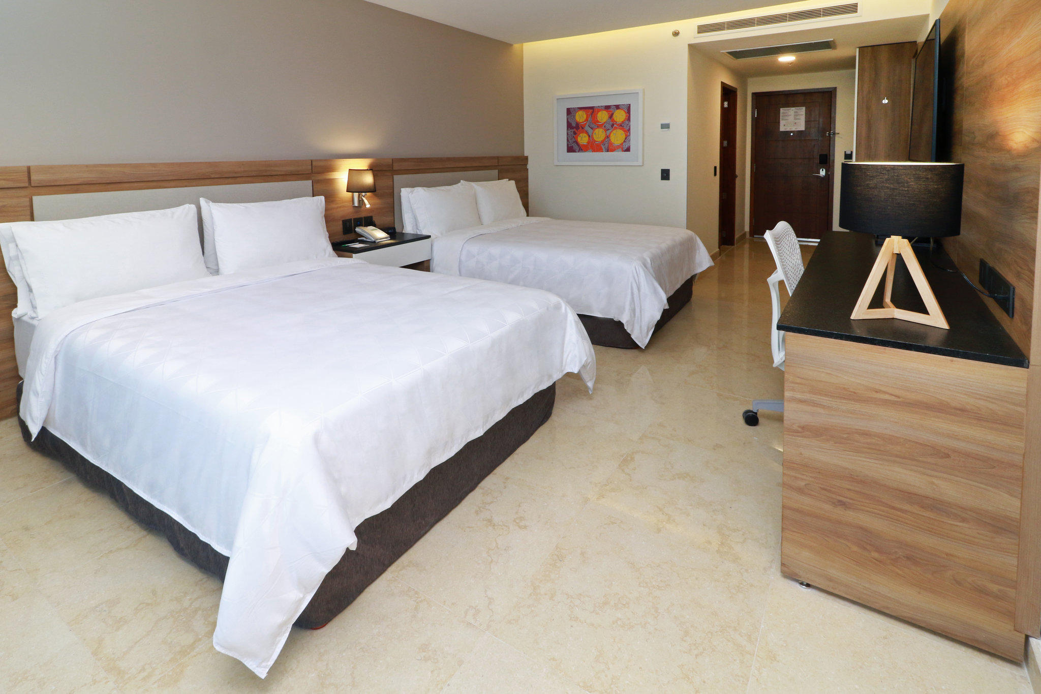 Images Holiday Inn & Suites Puerto Vallarta Marina & Golf, an IHG Hotel