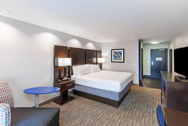 Images Holiday Inn Express & Suites Austin NW - Lakeway, an IHG Hotel