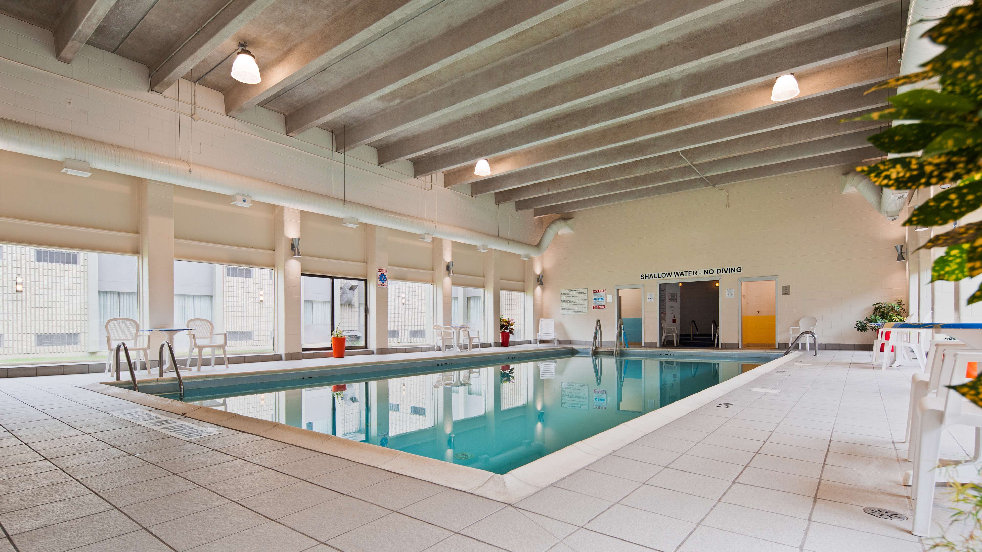 Indoor Pool Best Western North Bay Hotel & Conference Centre North Bay (705)474-5800