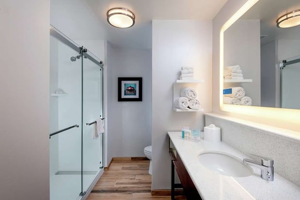 Images Hampton Inn Baltimore Bayview Campus