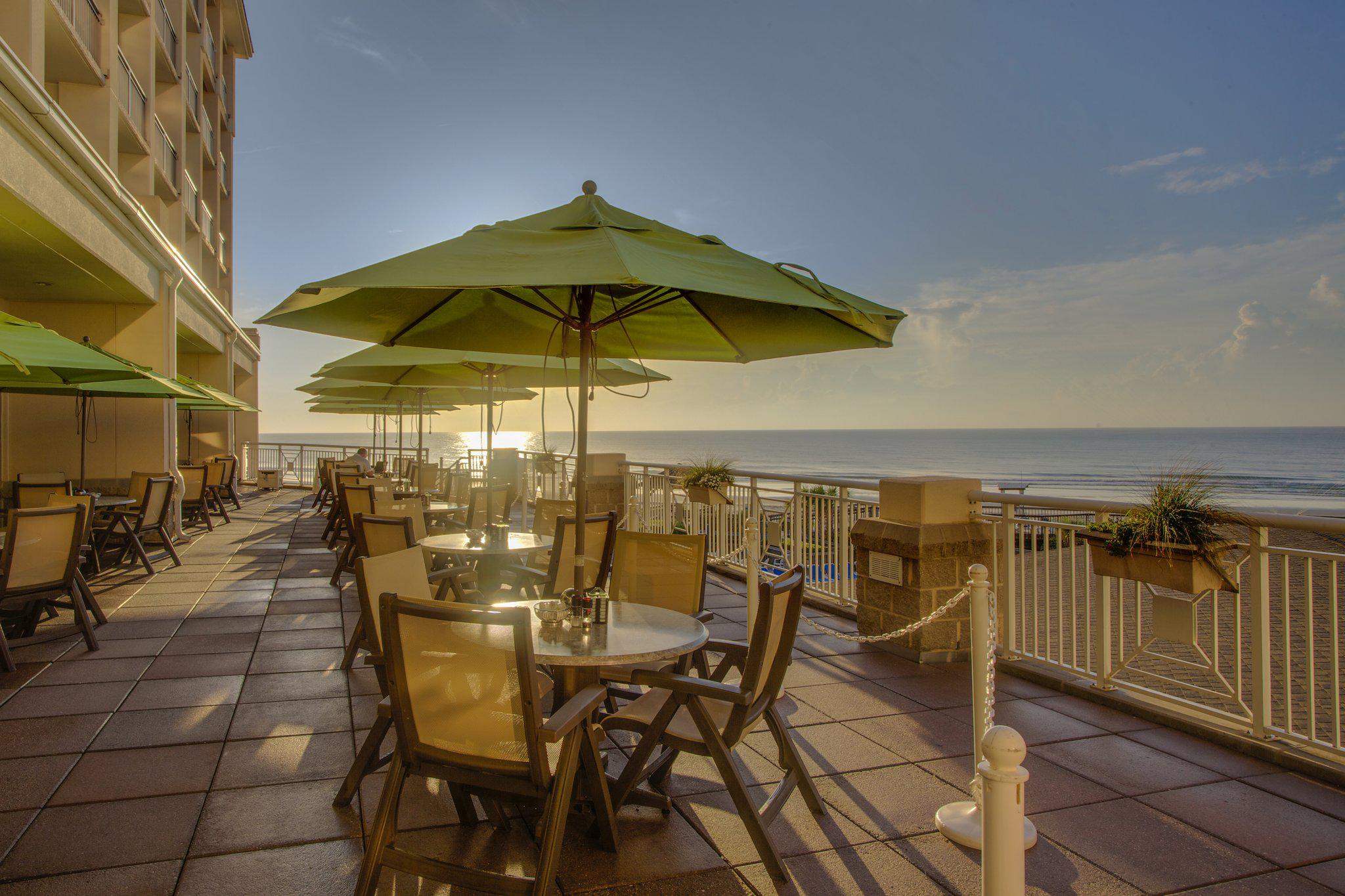 Holiday Inn Resort Wilmington EWrightsville Beach Hotels