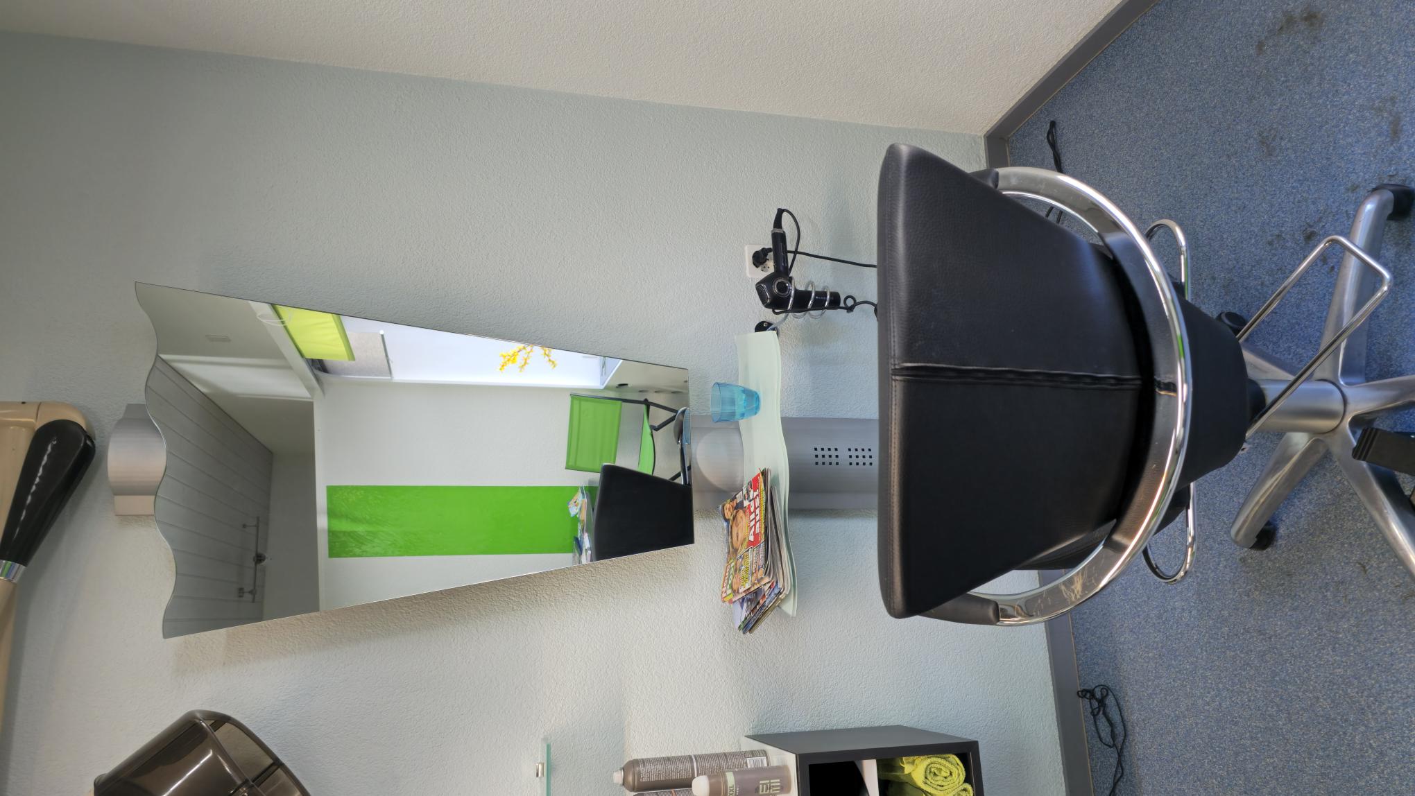 Bilder Cornelia's HAAR ECKE