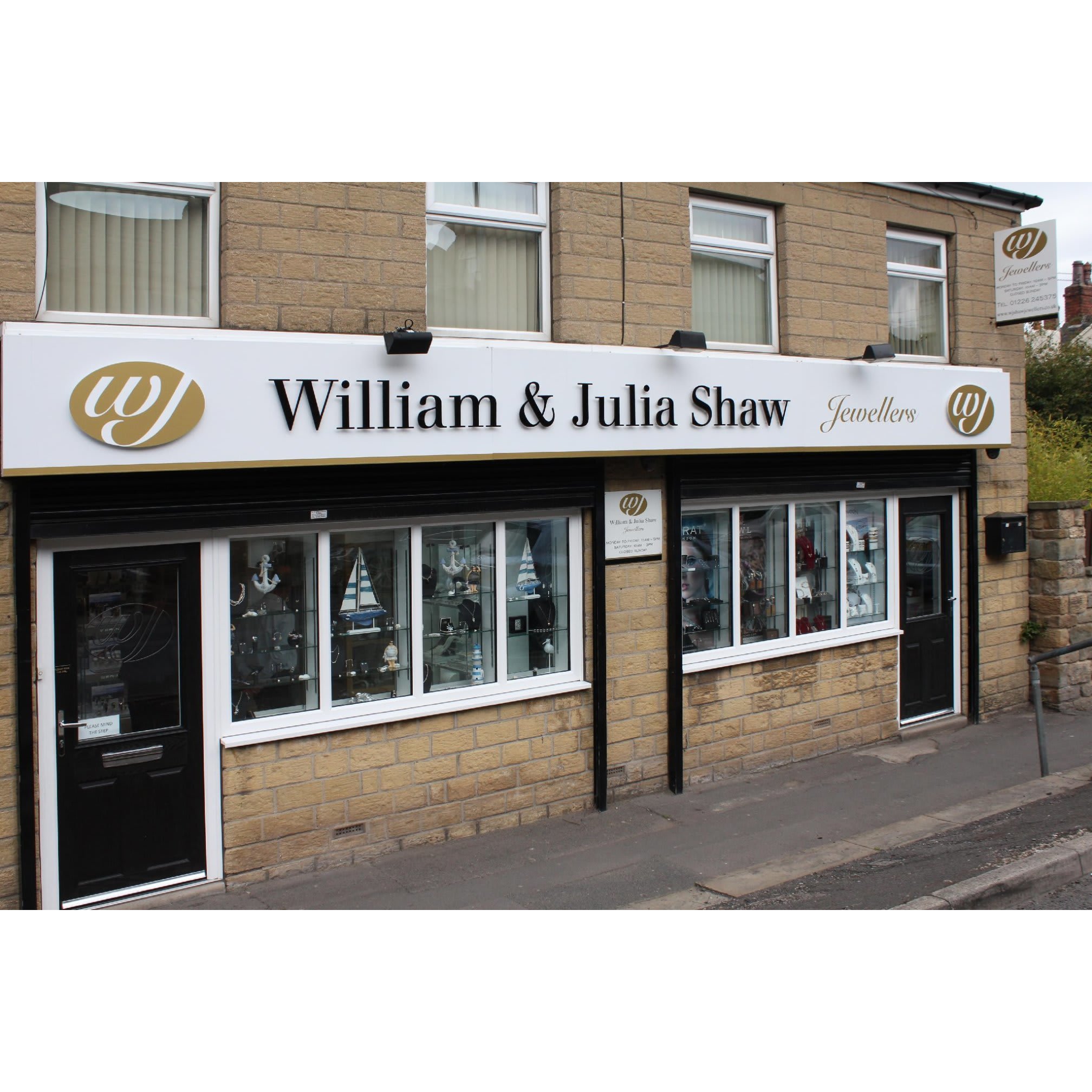 William & Julia Shaw Jewellers Logo