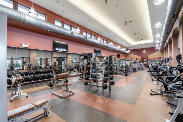 Images Villas at Chestnut Ridge