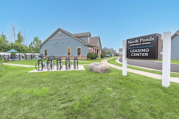 Images North Ponds Apartments & Townhomes