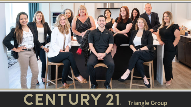 Images Century 21 Triangle Group
