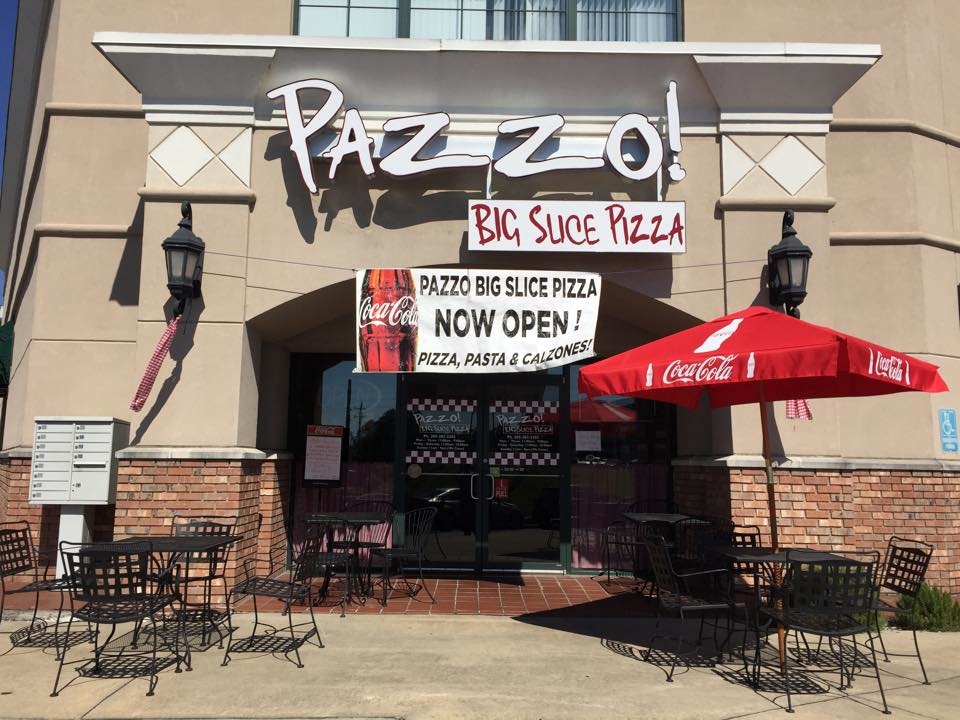 Pazzo! Big Slice Pizza