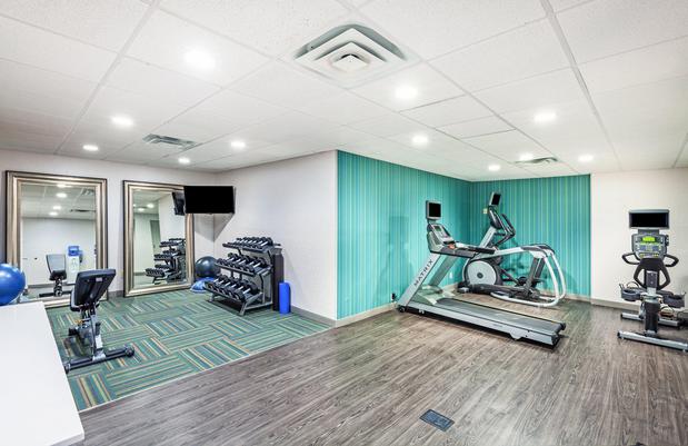 Images Holiday Inn Express & Suites Baton Rouge East by IHG
