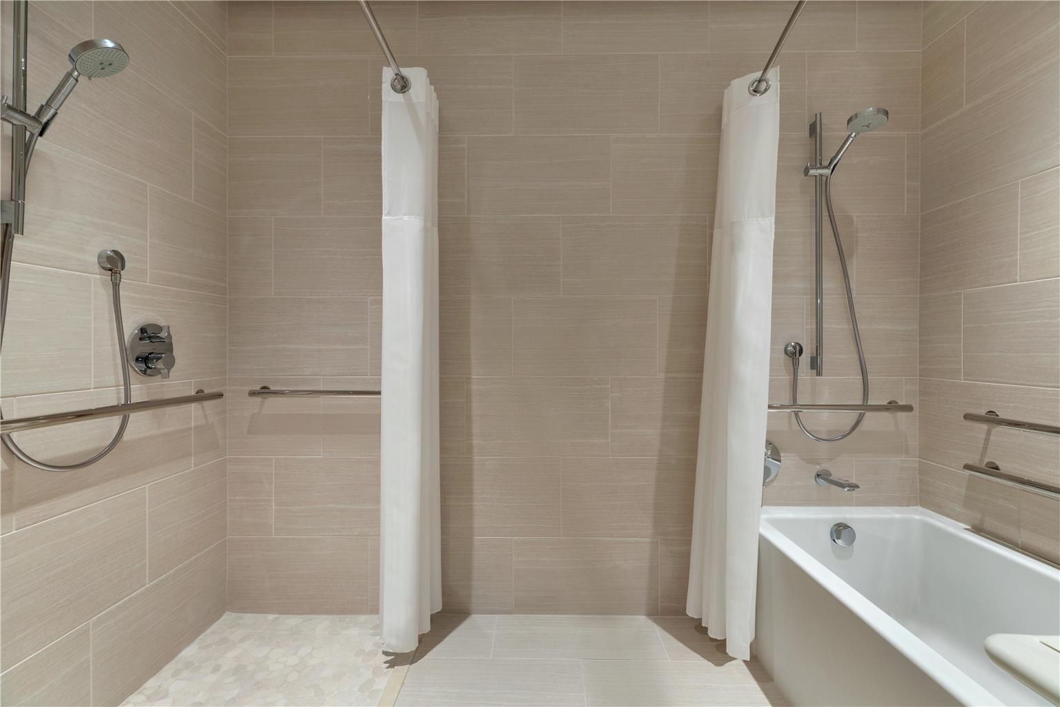 Guest room bath 