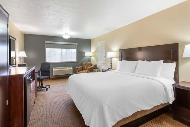 Images Best Western Plus CottonTree Inn