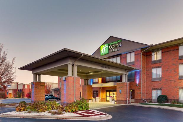 Images Holiday Inn Express & Suites Dayton-Centerville by IHG