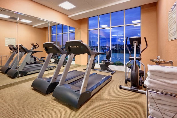 Images Holiday Inn Pearl - Jackson Area by IHG