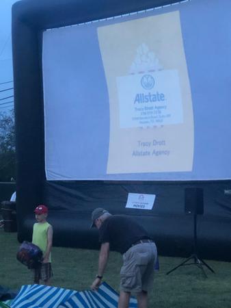 Images Tracy Drott: Allstate Insurance