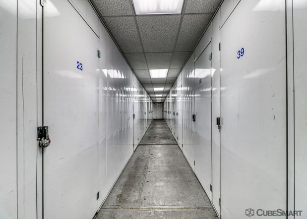 Images CubeSmart Self Storage