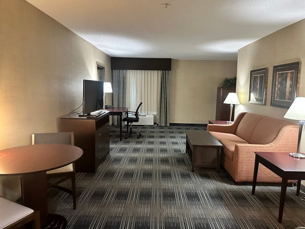 Images Holiday Inn Express & Suites Meriden by IHG