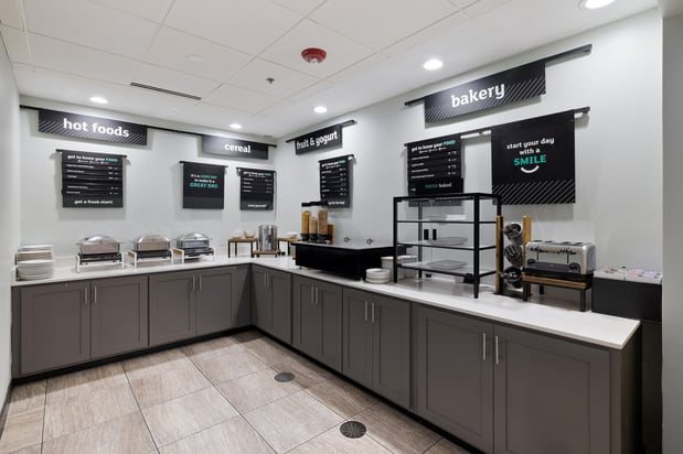 Images Holiday Inn McAllen – Medical Center Area by IHG