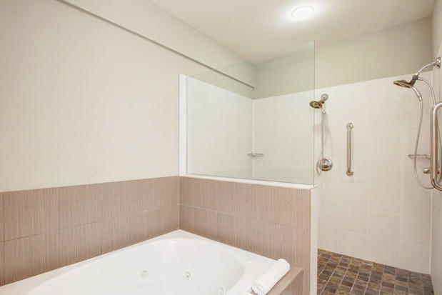 Images Hotel Indigo Waco - Baylor by IHG