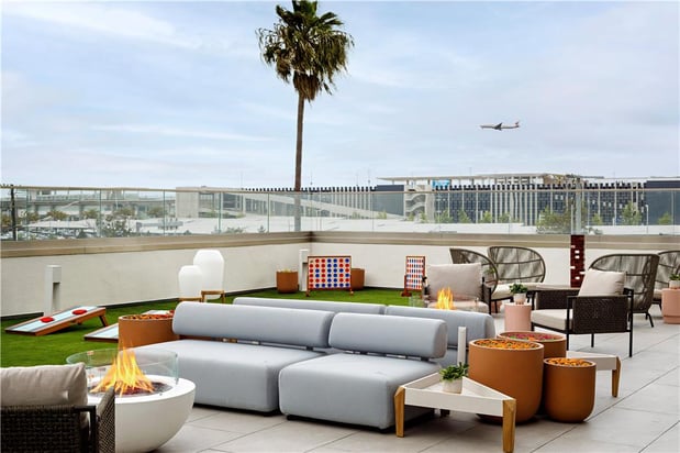 Images Hilton Garden Inn LAX Los Angeles Airport