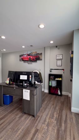 Images Georgia Luxury Automotive Lively