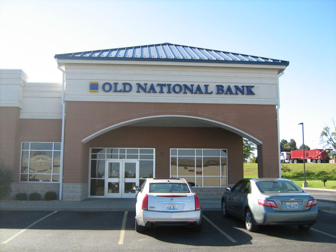Old National Bank Madisonville (270)824-4100