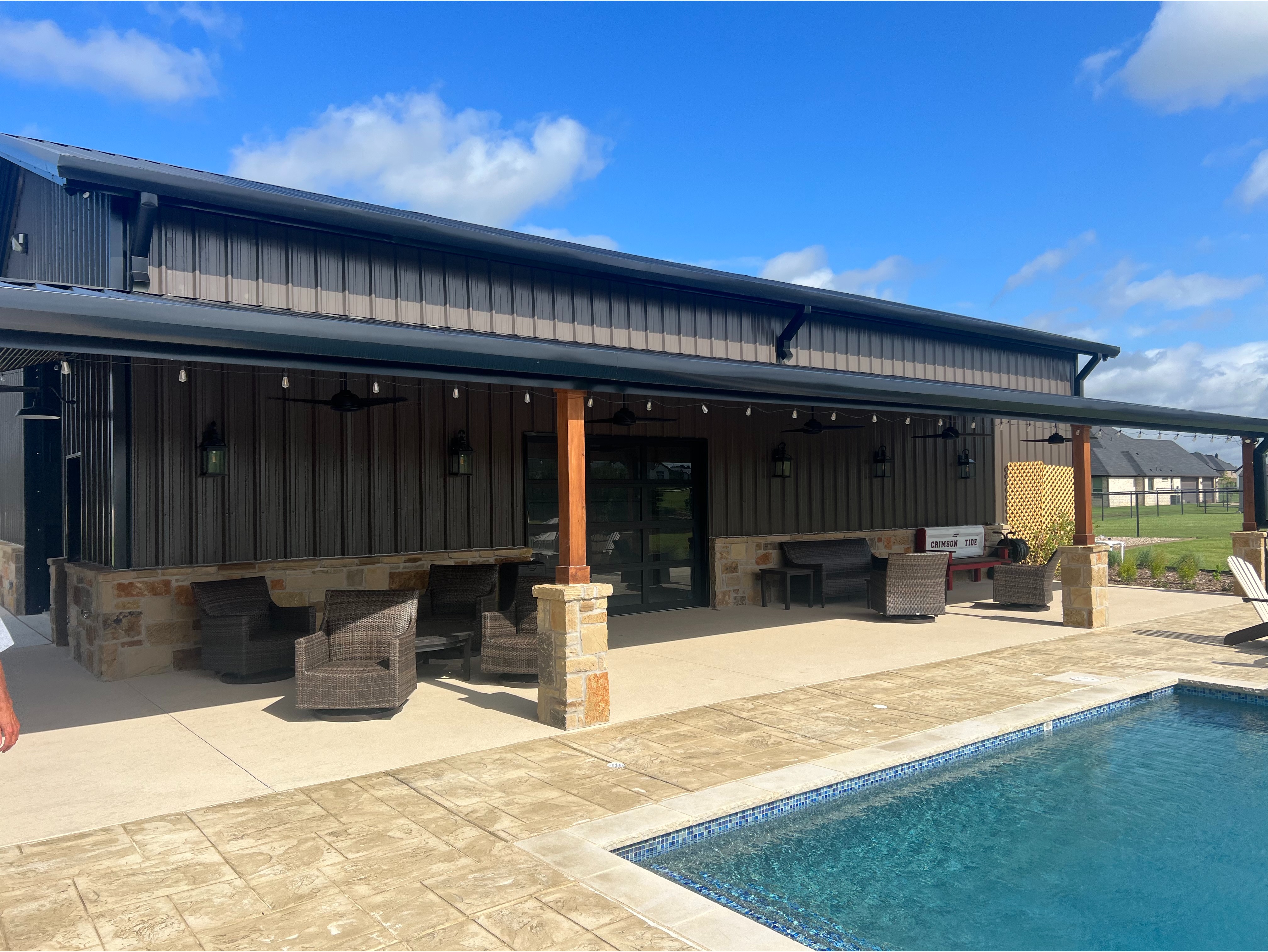 Texas Metal Experts is a family-owned custom metal building contractor in Burleson, TX, serving North and Central Texas.