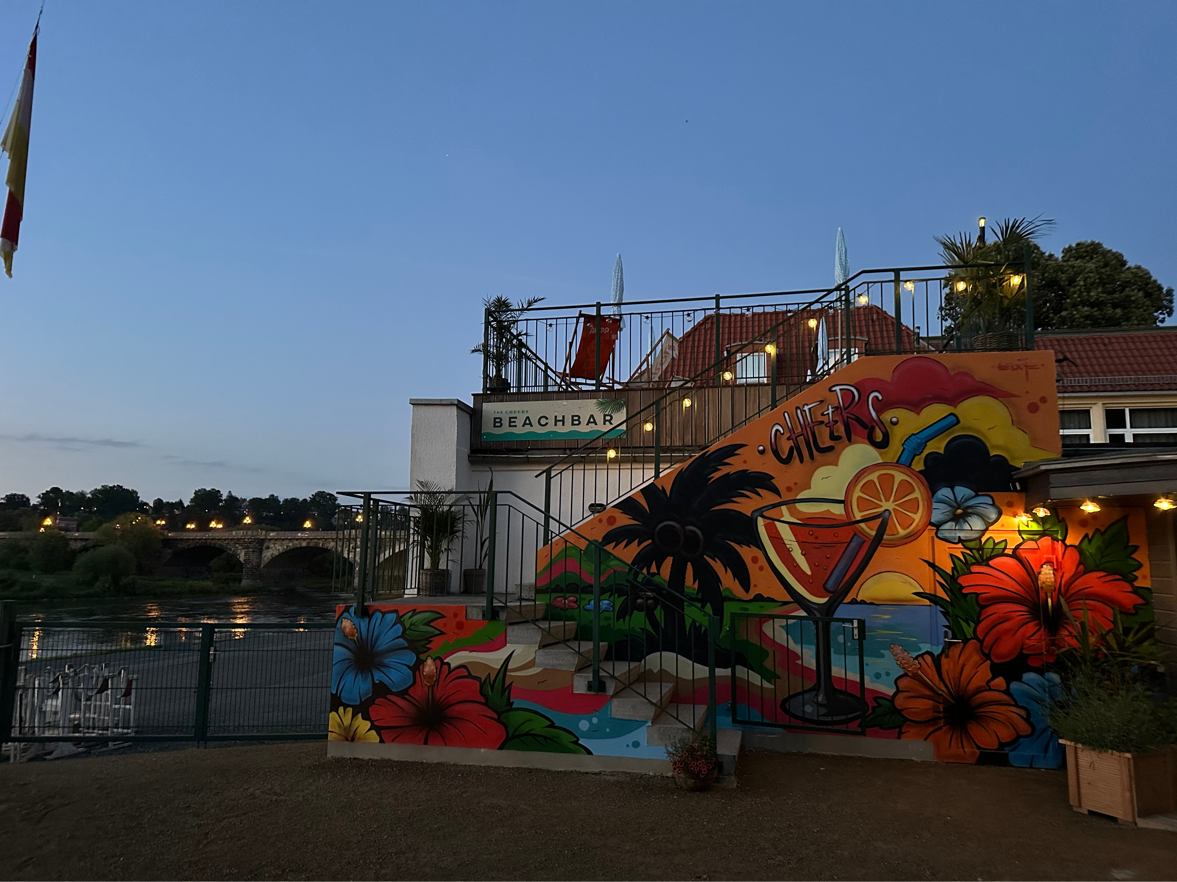 The Cheers Beachbar, Am Elbufer 10 in Pirna