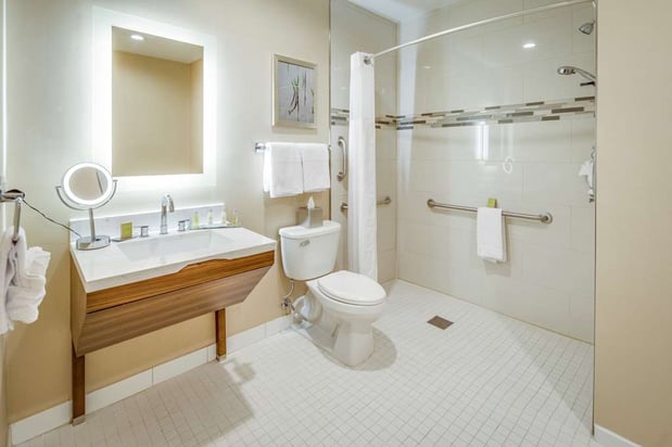 Images DoubleTree by Hilton Huntington