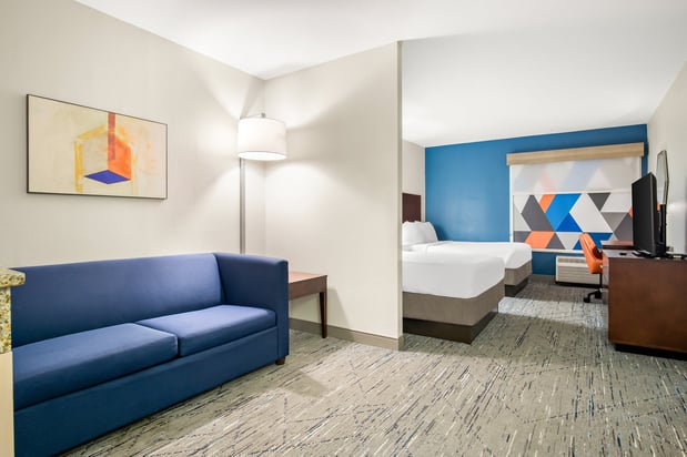 Images Holiday Inn Express & Suites Ocean City - Northside by IHG