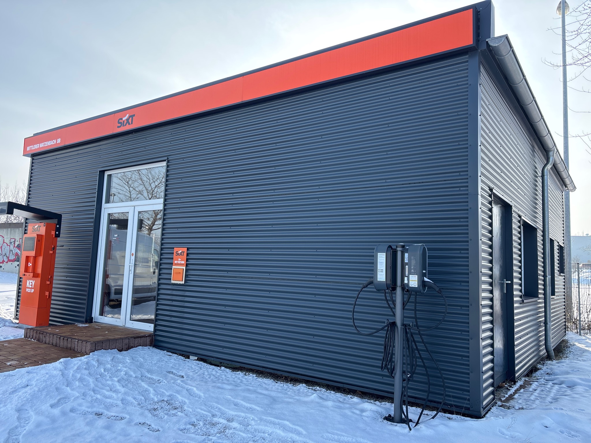 SIXT Autovermietung Saalfeld, Mittlerer Watzenbach 8 b in Saalfeld/Saale