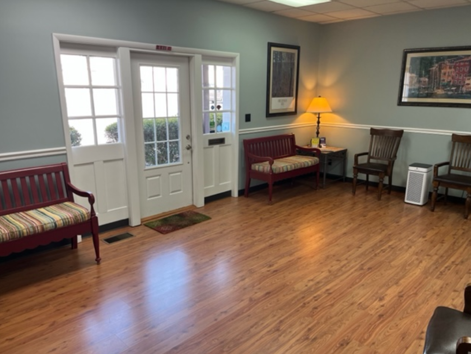 Comfortable dental office lobby at Hill Family Dental Columbia designed to create a relaxing patient experience.