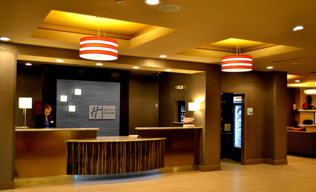 Images Holiday Inn Express Covington-Madisonville, an IHG Hotel