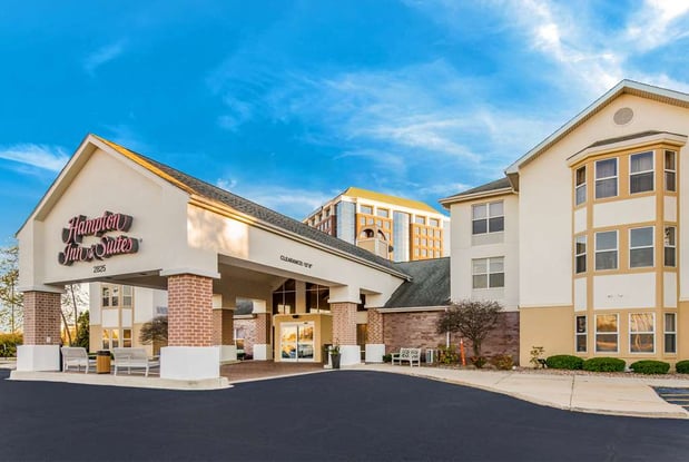 Images Hampton Inn & Suites Chicago/Hoffman Estates