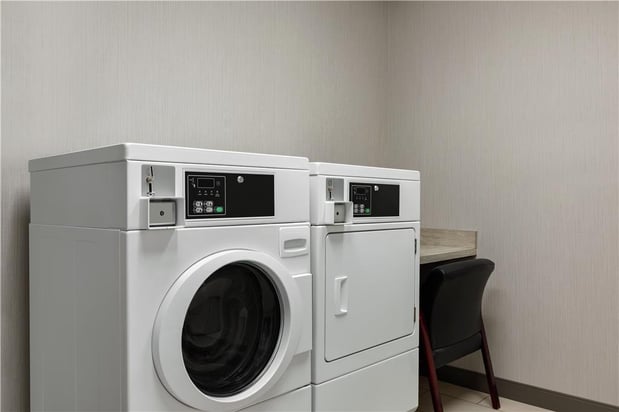 Images Hampton Inn & Suites Pittsburgh/Harmarville