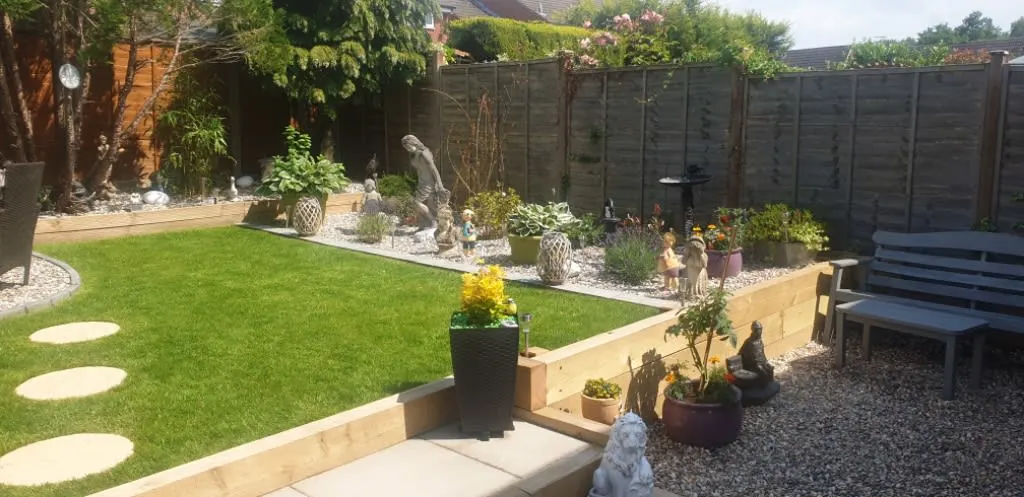 Images Kingston Views Landscaping