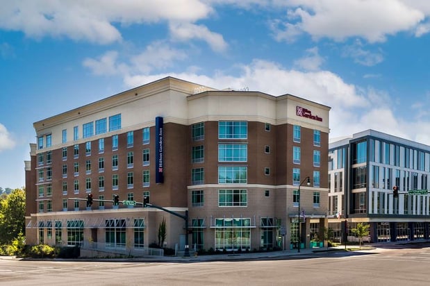 Images Hilton Garden Inn  Asheville Downtown