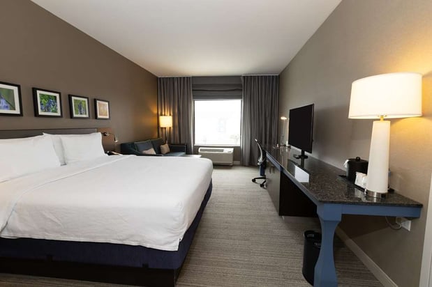Images Hilton Garden Inn Austin Airport