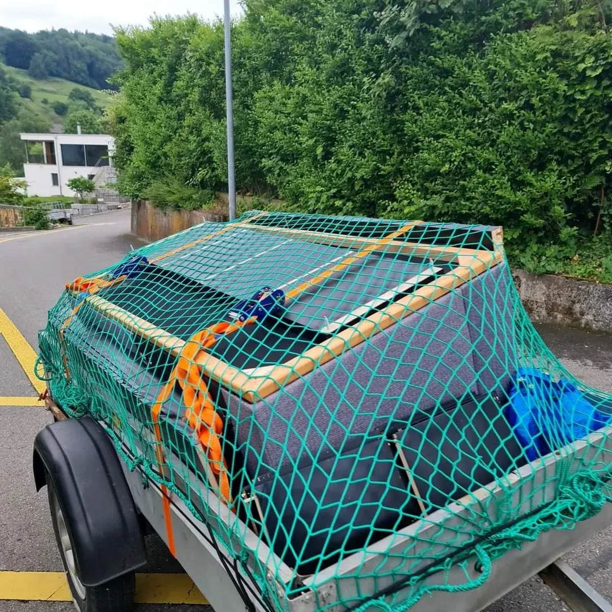 Abfall-Ambulanz, Grossmatten 5 in Uerkheim