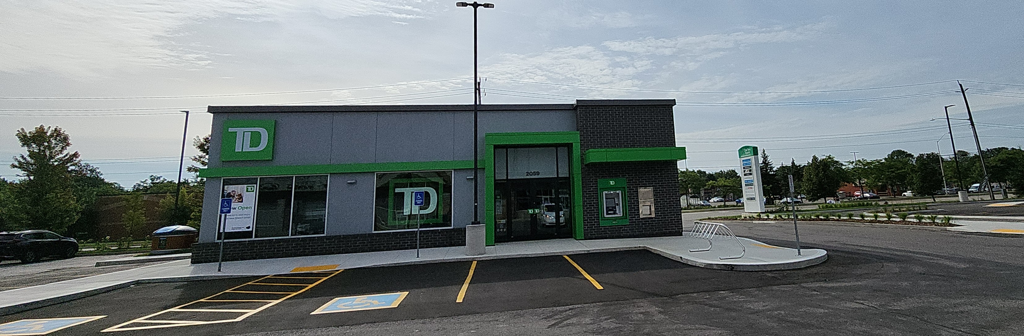 Images TD Canada Trust Branch and ATM