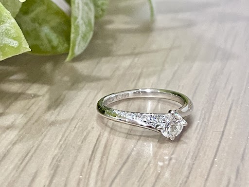 Images KOMEHYO（コメ兵）買取センター宮崎山形屋