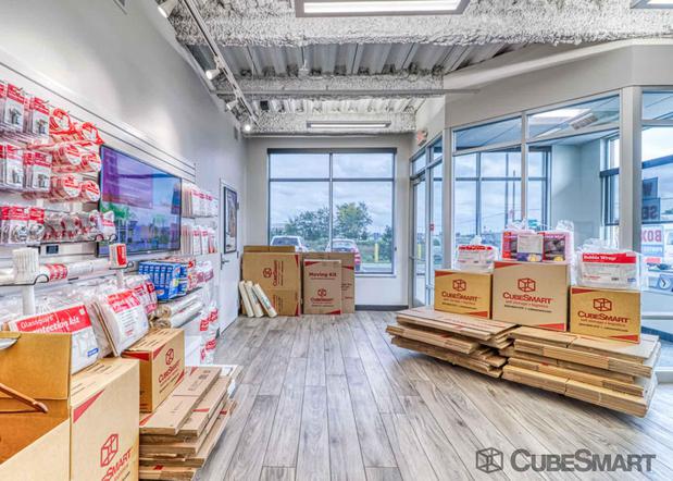 Images CubeSmart Self Storage