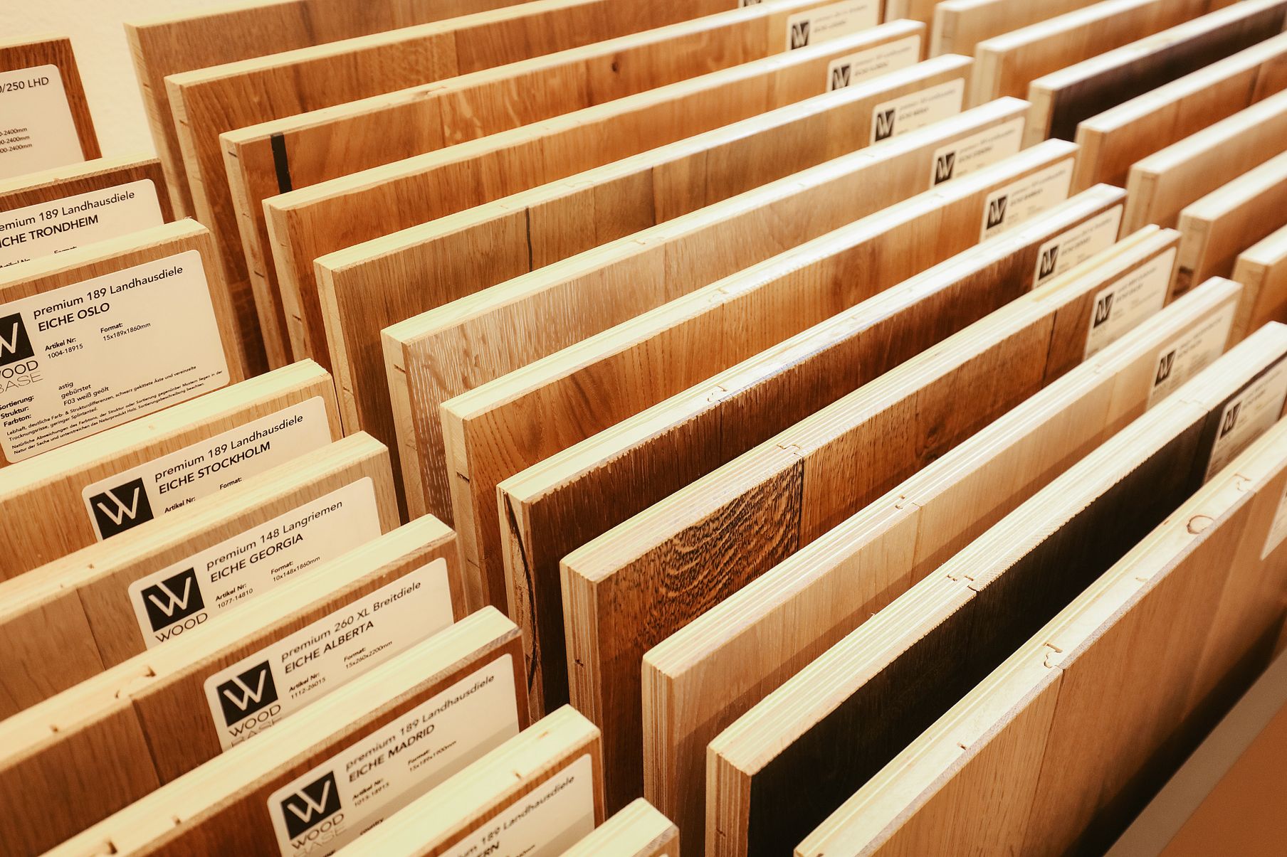 Bilder Lenzlinger Bodenbeläge AG