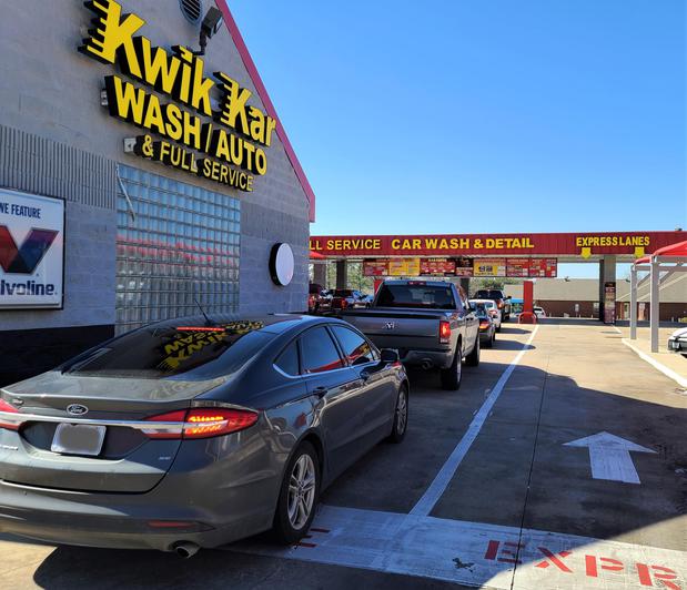 Images Kwik Kar Wash & Auto of Arlington