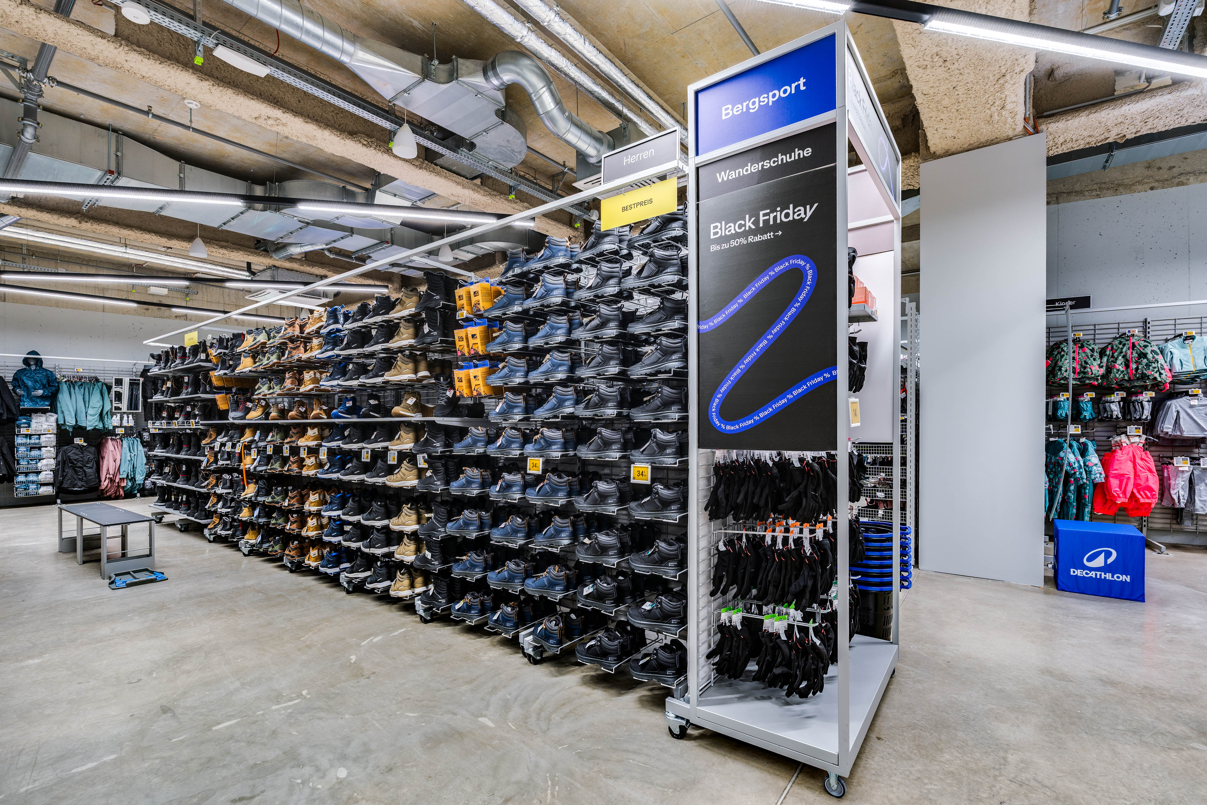 Bilder DECATHLON Nürnberg im WÖHRL