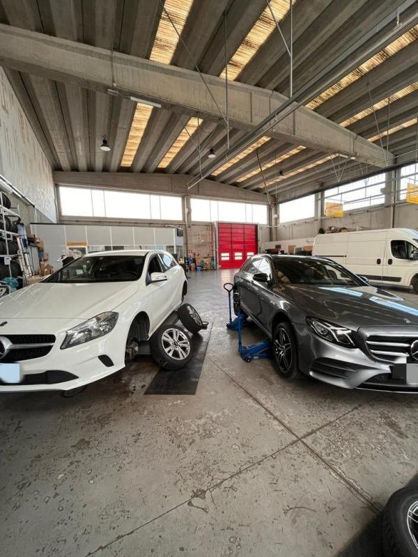 Images Centro Revisioni Tachis